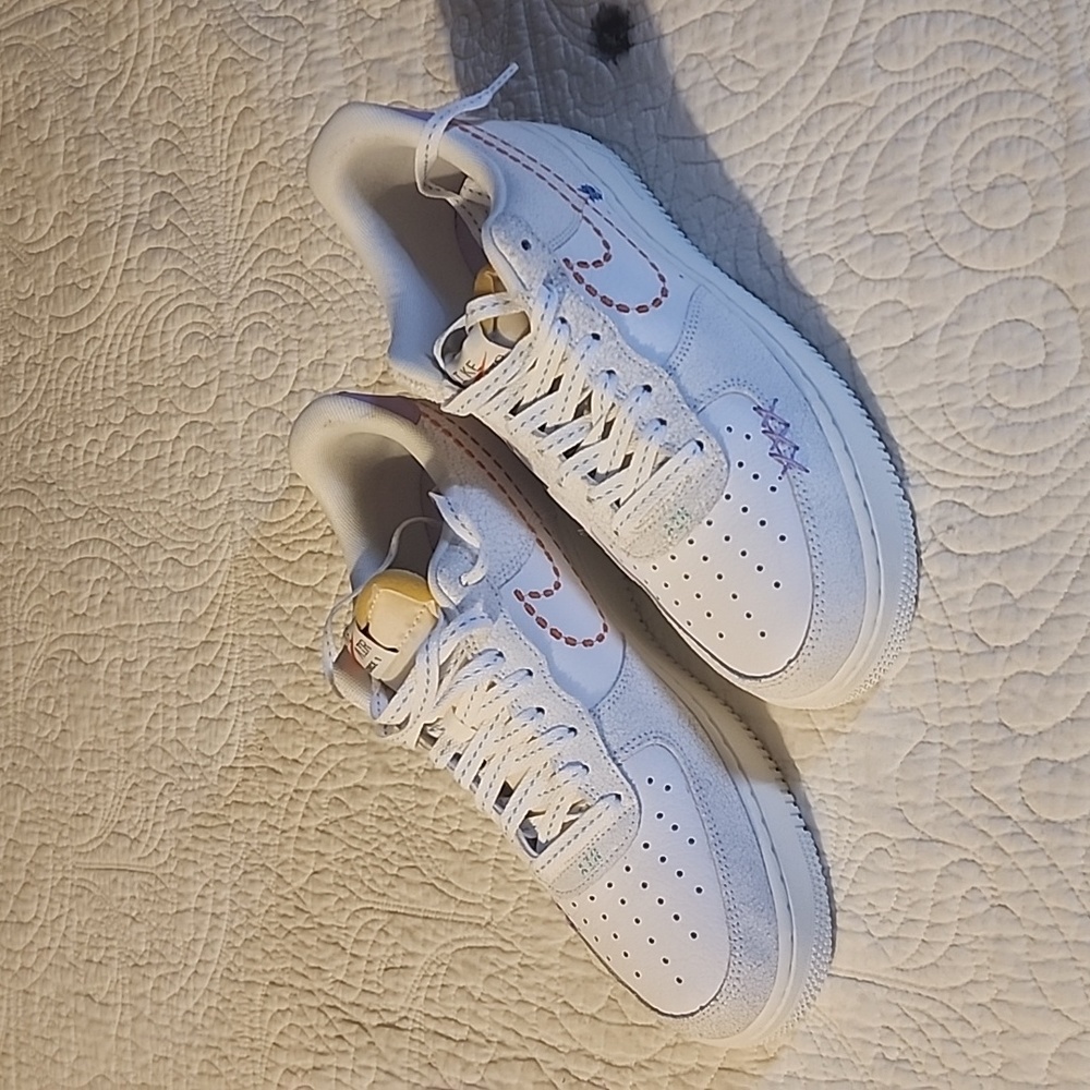 Nike Air Force 1 - Mummy's - Brand new with Box - 10.5w / 9m - Picture 1 of 4